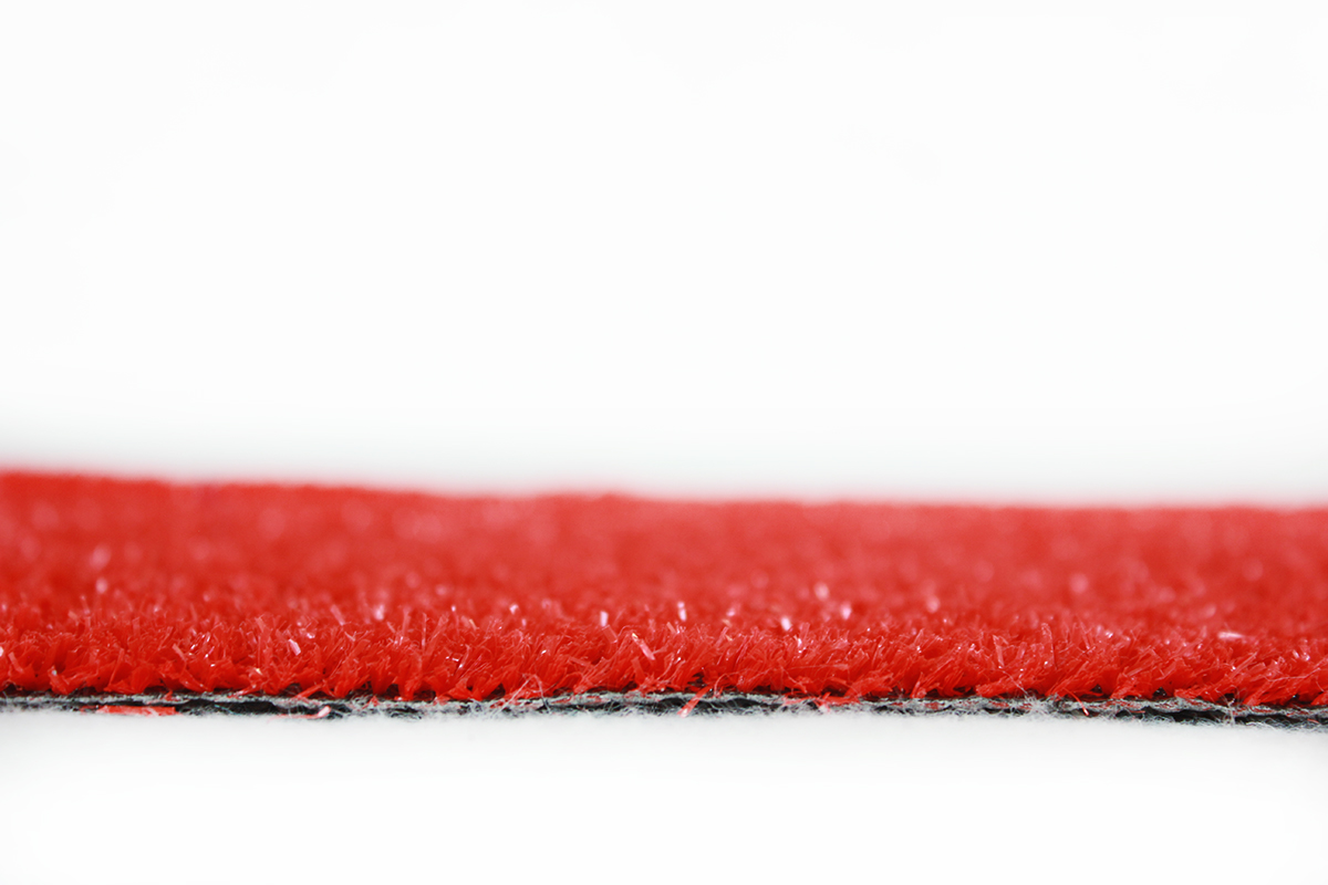 7mm Kırmızı Çim Halı