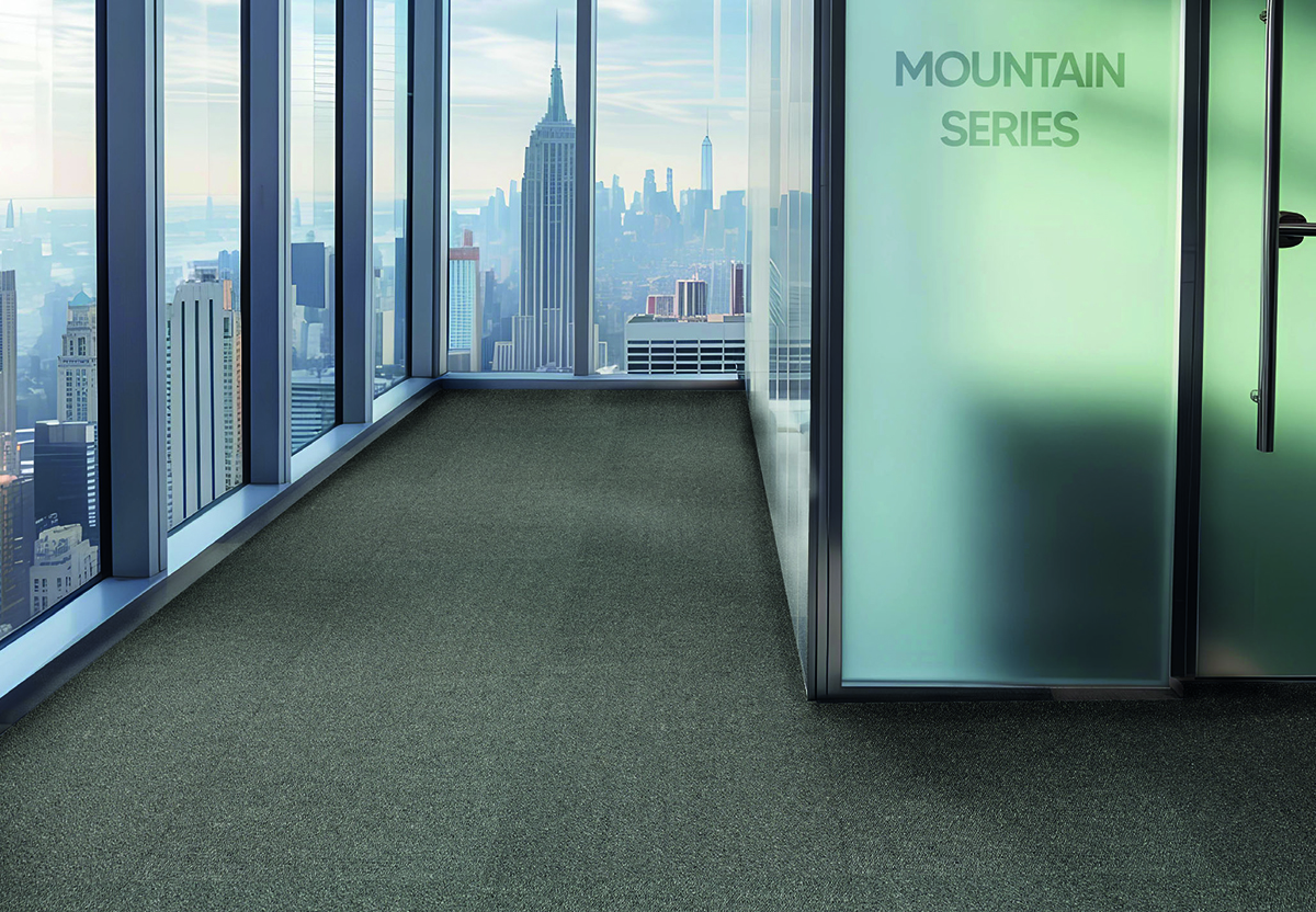 Mountain 1702 Karo Halı