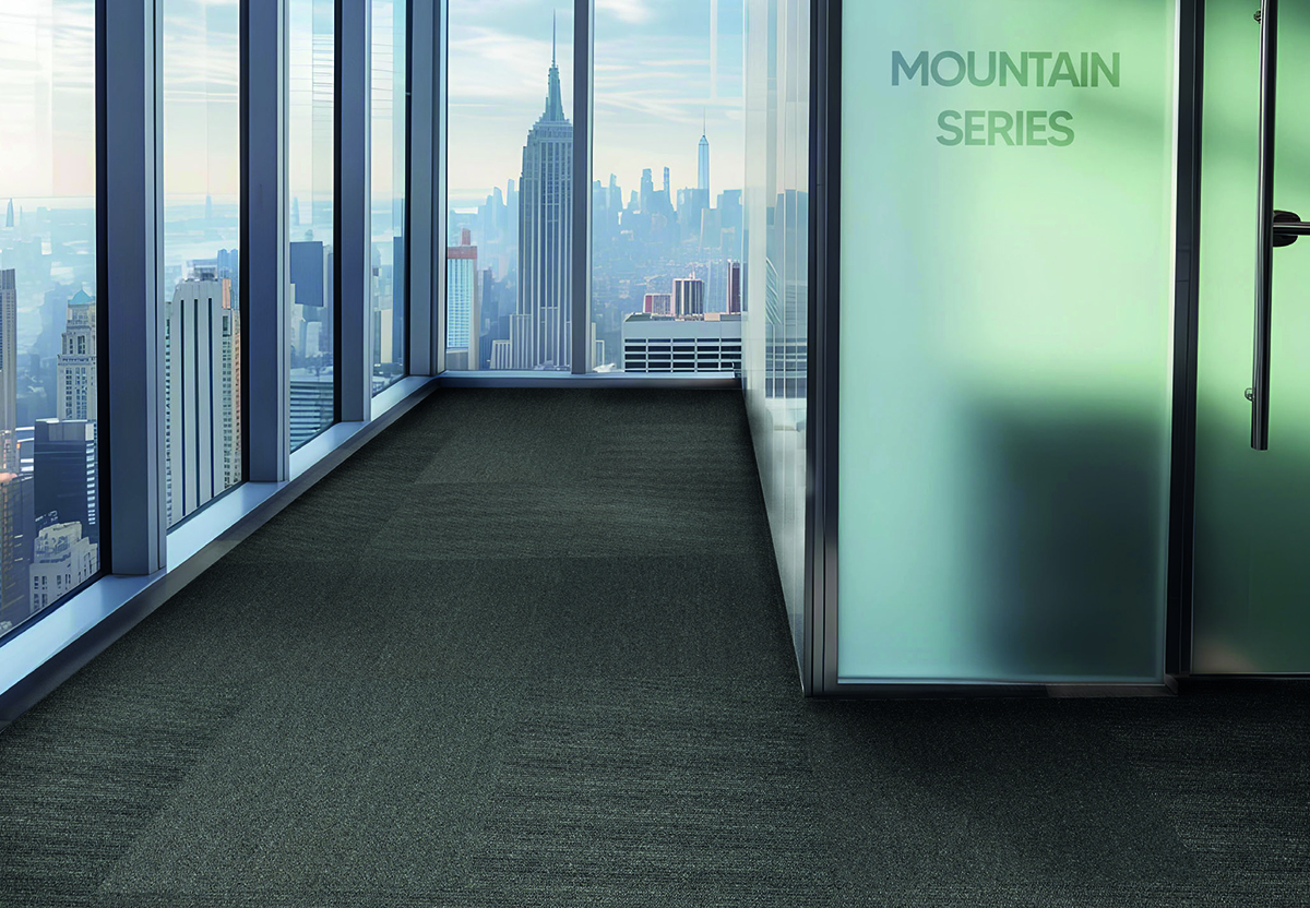 Mountain 1703 Karo Halı